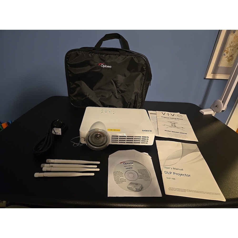 Icodis Display Projector Led-9 DLP 100 w Power‎ Cord, Remote Antennae Manual Bag